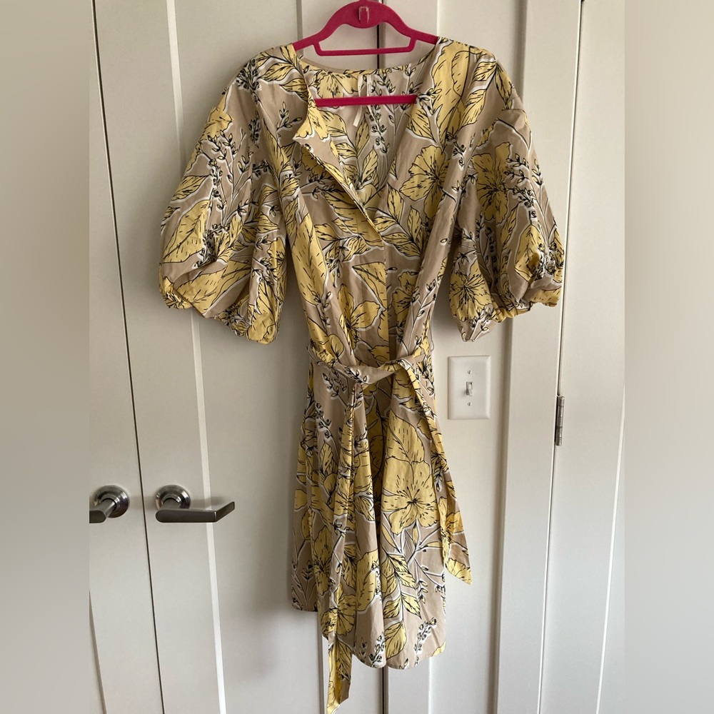 PERFECT FOR SUMMER! Anthropologie belted dress